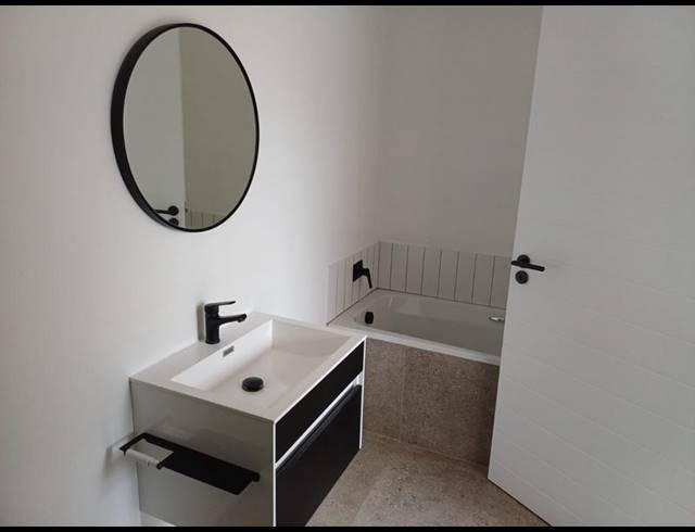 2 BEDROOM PROPERTY TO RENT IN SHEFFIELD BEACH